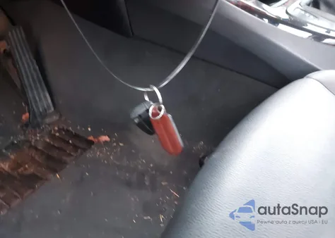 2008 BMW 328Xi из США, поврежденный, VIN WBAVC93538K043754